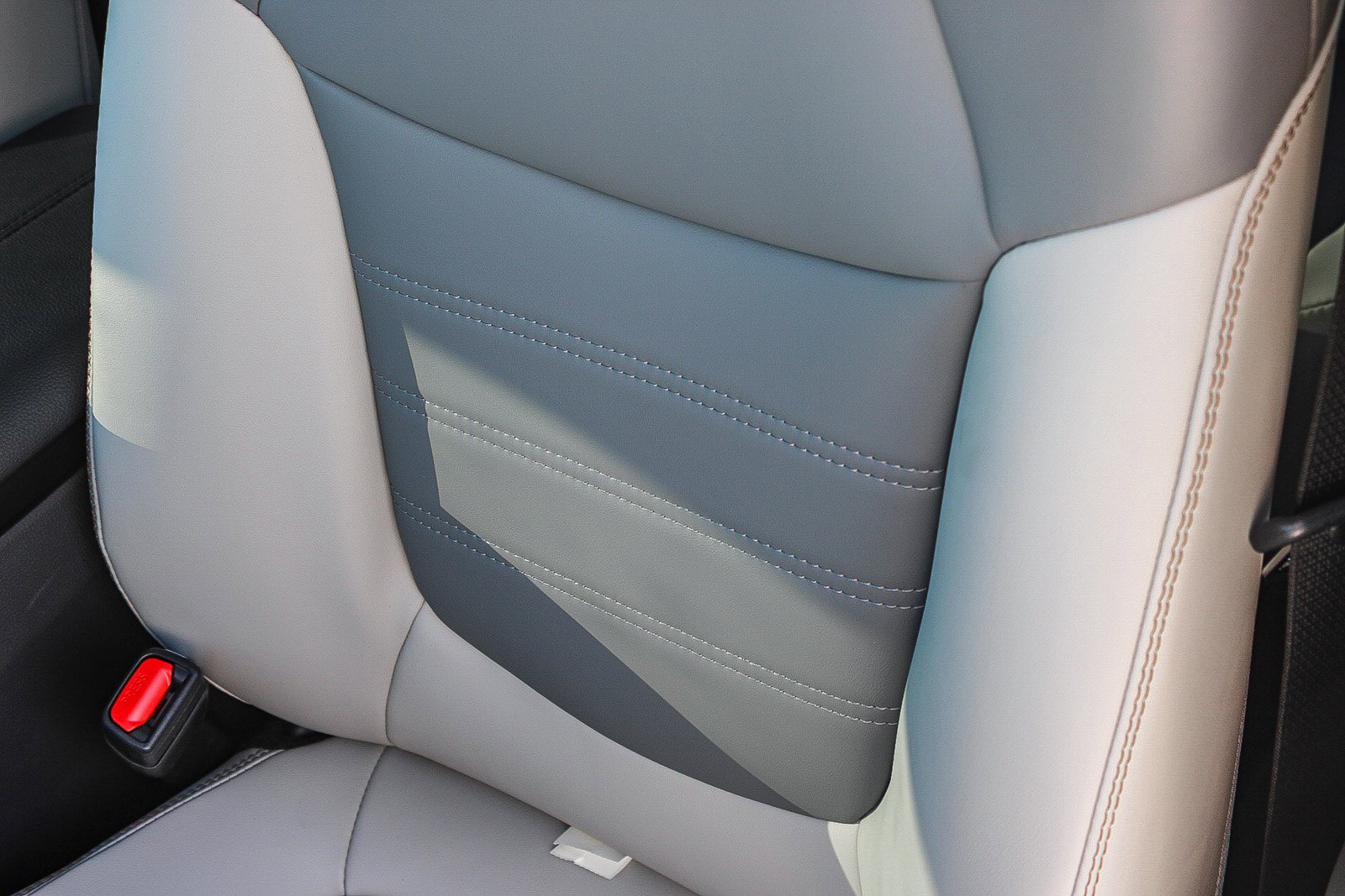 New 2025 Toyota RAV4 XLE Premium image 25