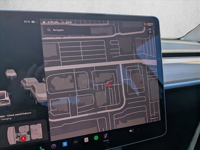 Used 2022 Tesla Model Y Long Range image 13