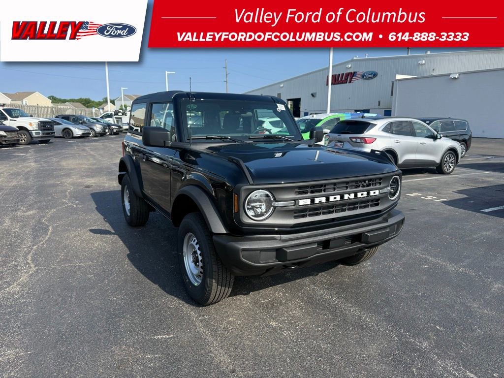 New 2026 Ford Bronco 2-Door AWD/4WD image 1
