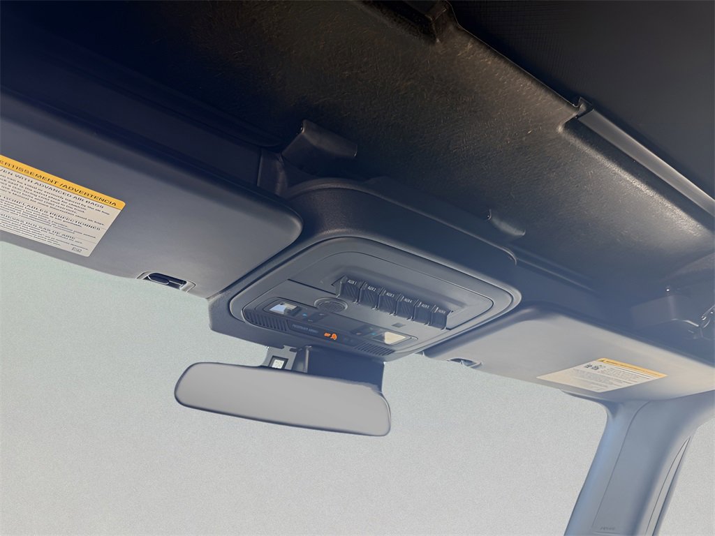 Used 2024 Ford Bronco Badlands image 26