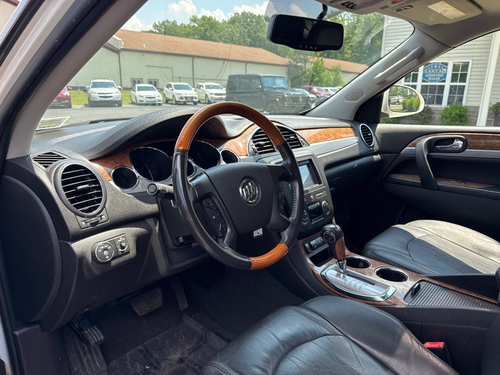 Used 2011 Buick Enclave CXL AWD/4WD image 18