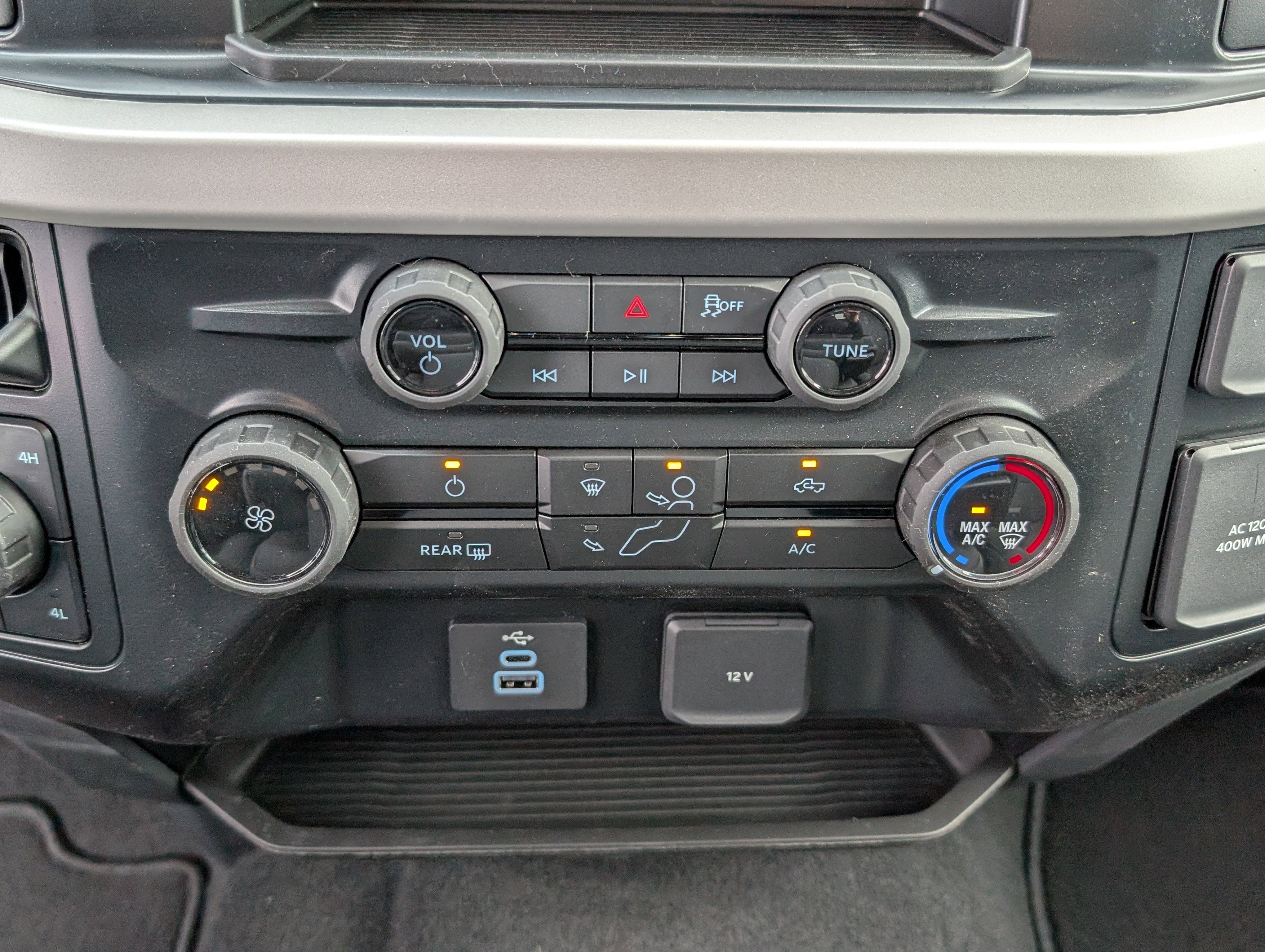 New 2026 Ford F350 XL w/ STX Appearance Package AWD/4WD image 22