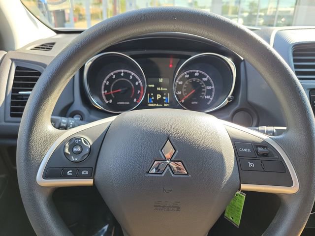 Used 2025 Mitsubishi Outlander Sport 2.0 ES image 22