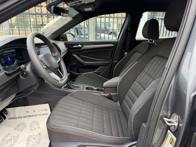 Certified 2023 Volkswagen Jetta Sport FWD image 18