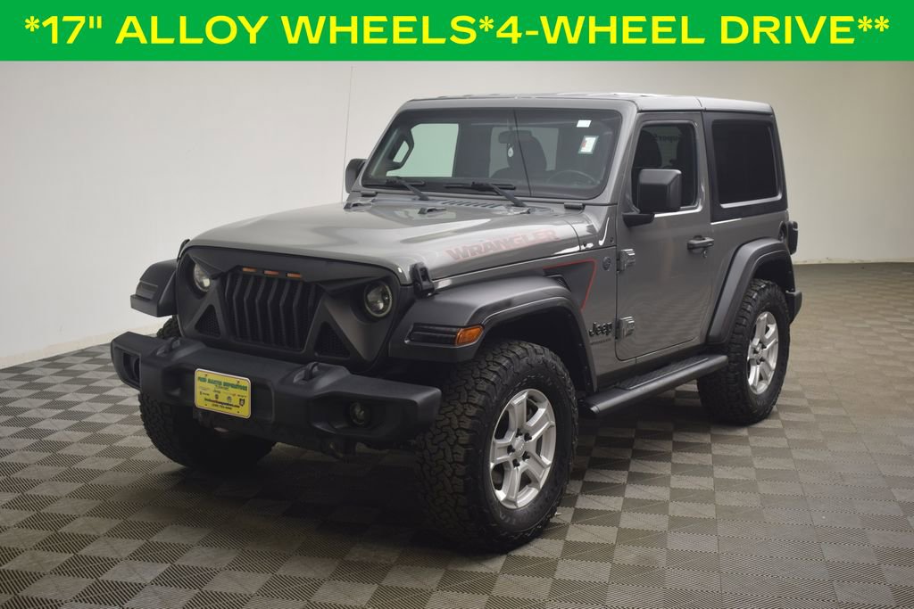 Used 2022 Jeep Wrangler Sport image 3