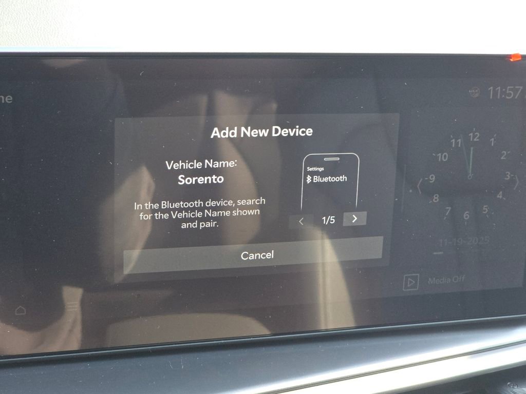 New 2026 Kia Sorento S w/ S Panoramic Sunroof Package image 7