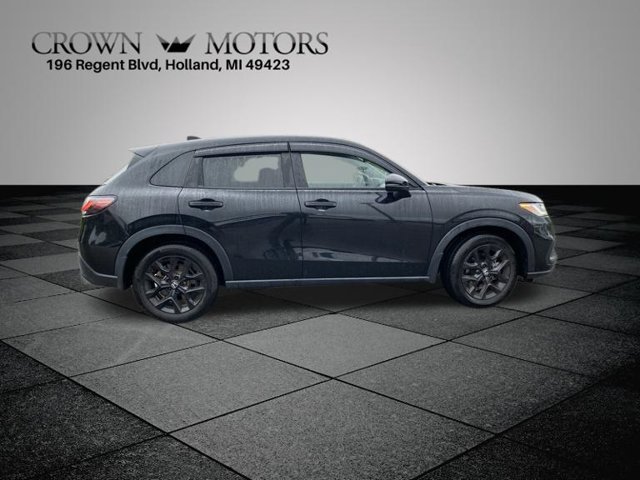 Used 2024 Honda HR-V Sport image 11