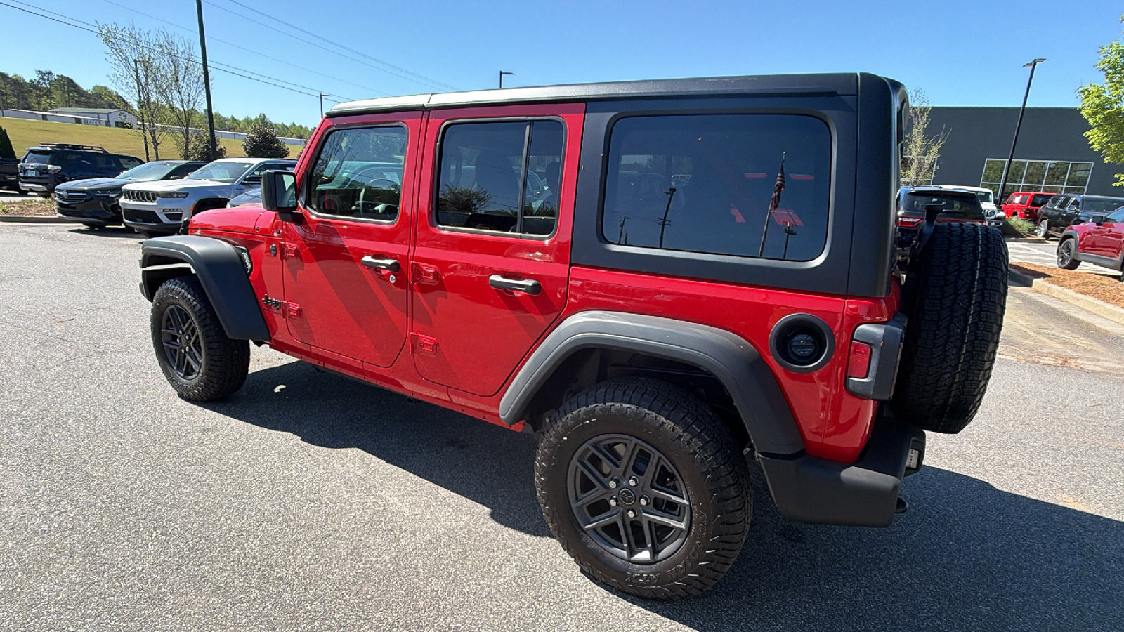 Used 2025 Jeep Wrangler Sport S image 10