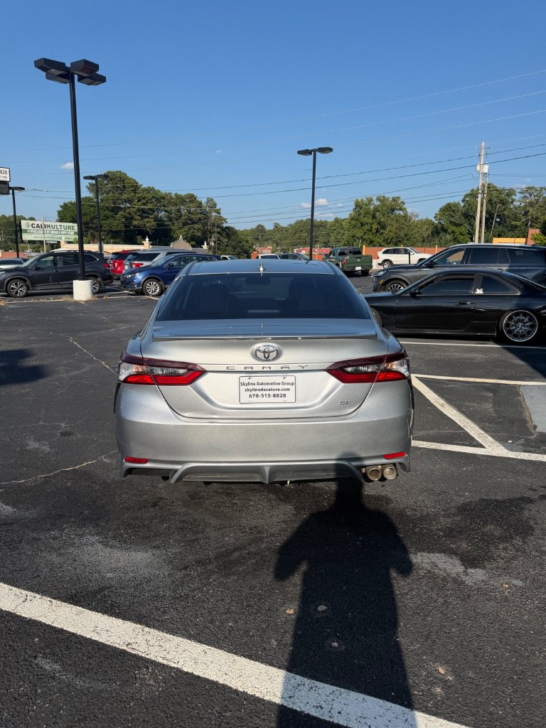 Used 2023 Toyota Camry SE w/ Convenience Package FWD image 6