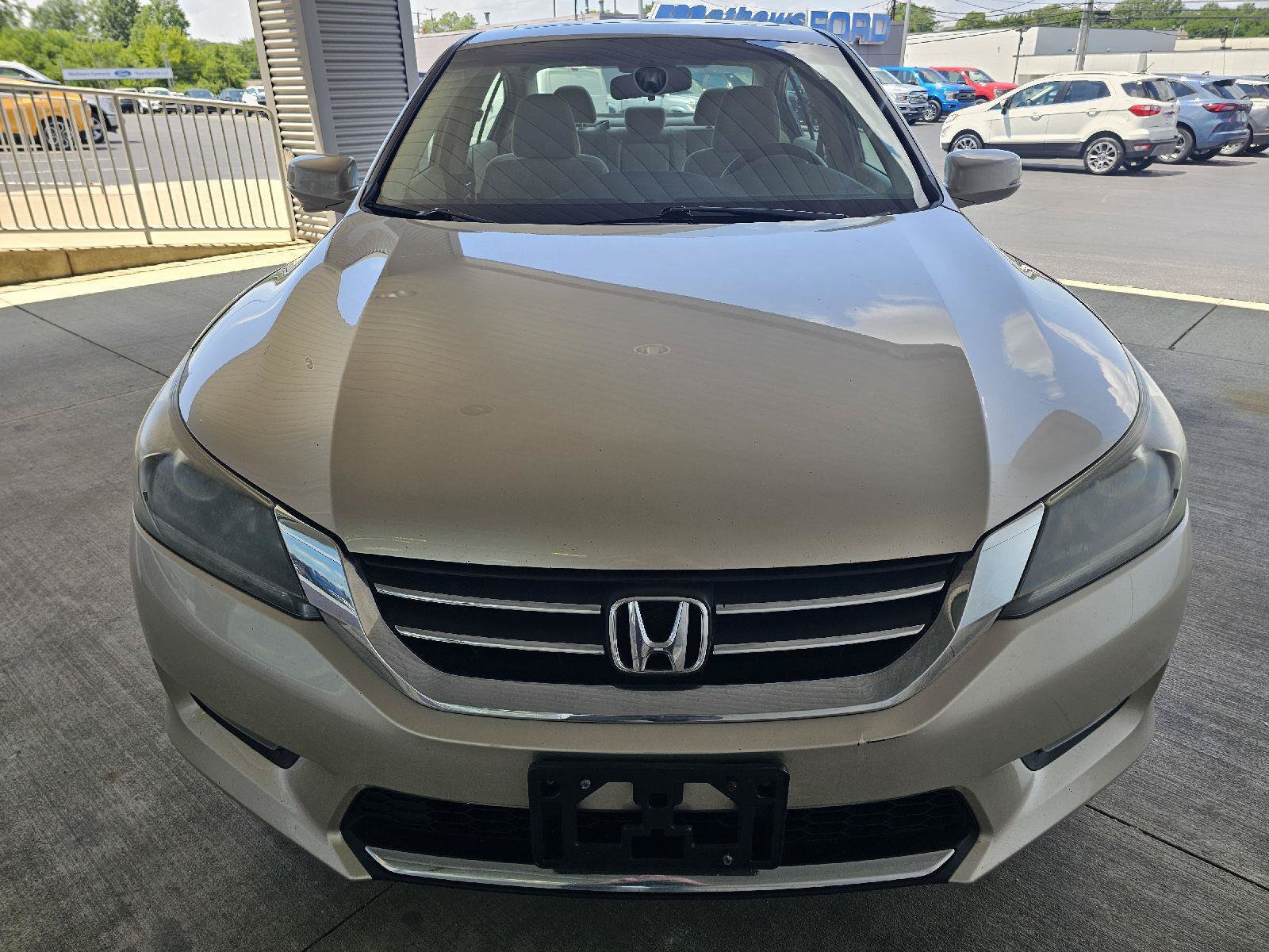 Used 2014 Honda Accord EX image 8