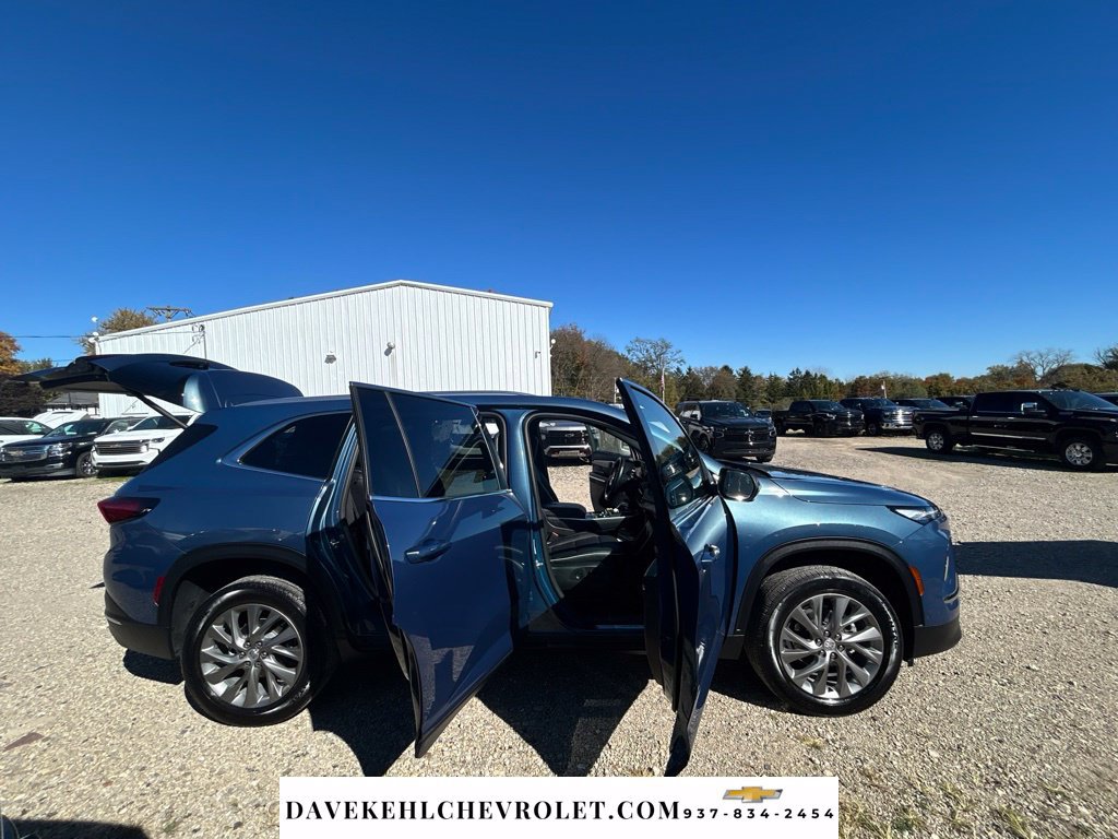Used 2026 Buick Enclave Preferred FWD image 31