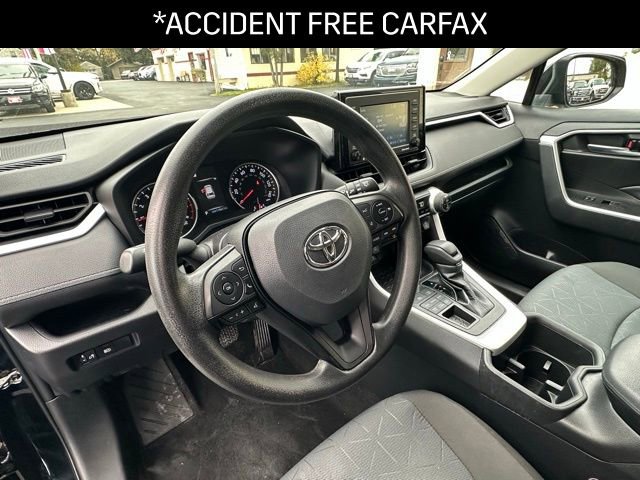 Used 2022 Toyota RAV4 XLE w/ Carpet Mat Package (TMS) image 3