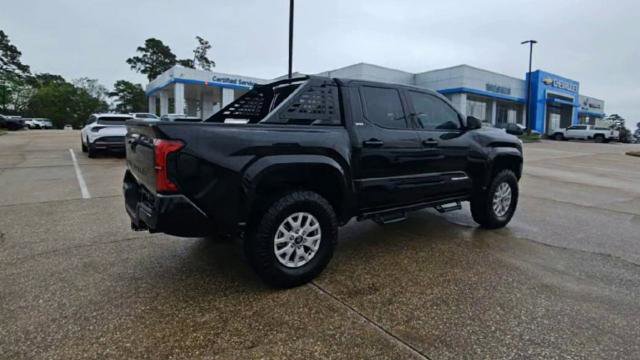 Used 2025 Toyota Tacoma SR5 image 8