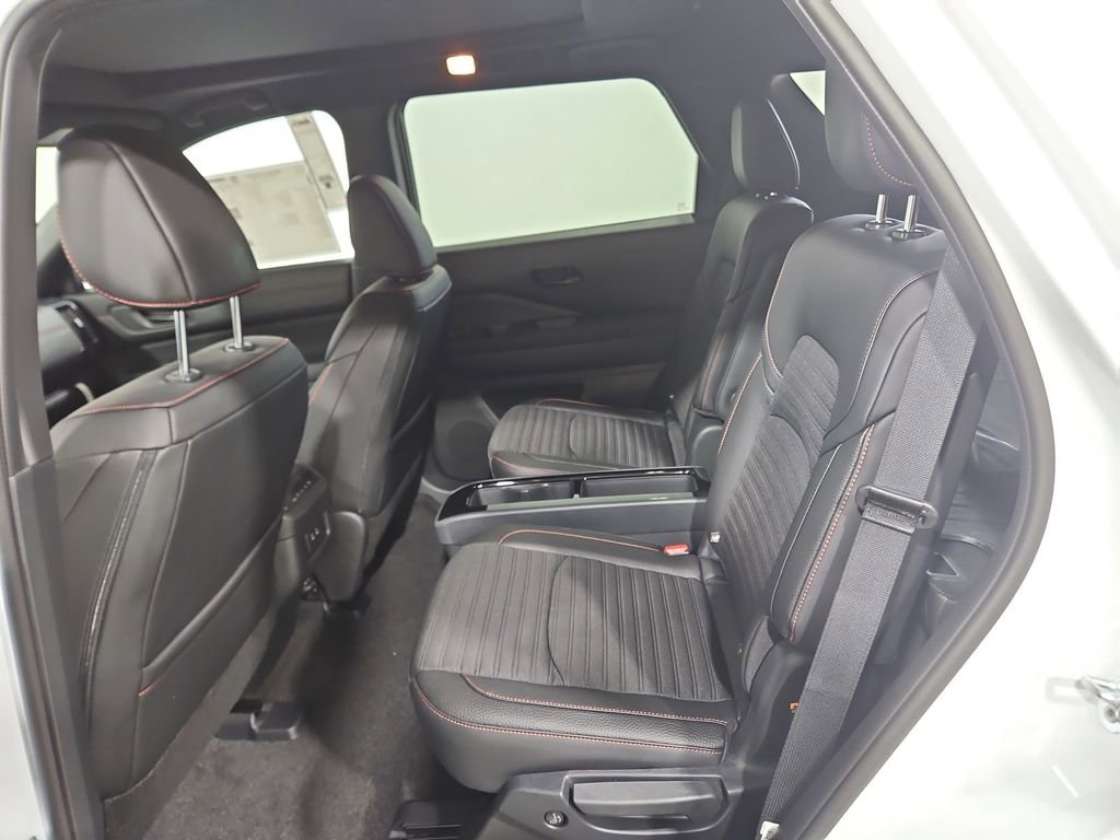 New 2026 Nissan Pathfinder Rock Creek AWD/4WD image 23