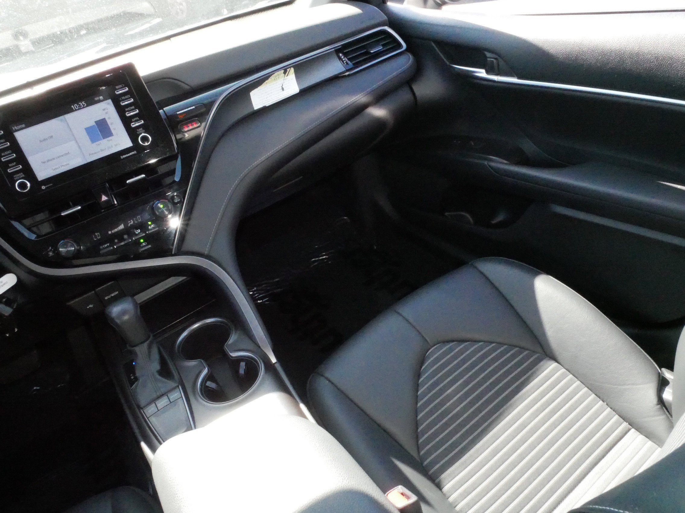 Certified 2023 Toyota Camry SE FWD image 11