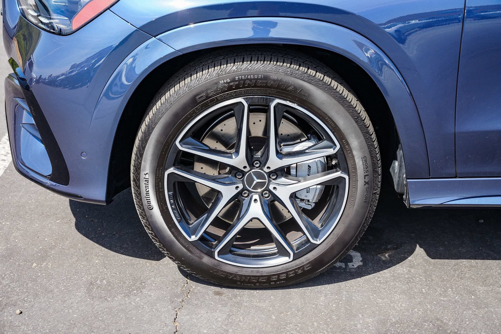 Certified 2025 Mercedes-Benz GLE 53 AMG 4MATIC image 9