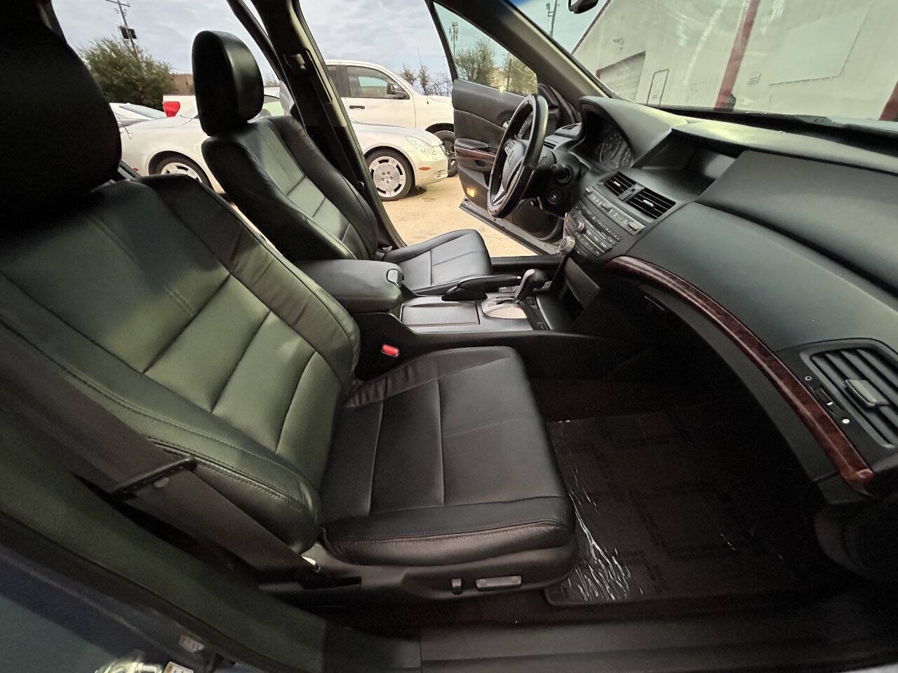 Used 2011 Honda Crosstour EX-L image 37