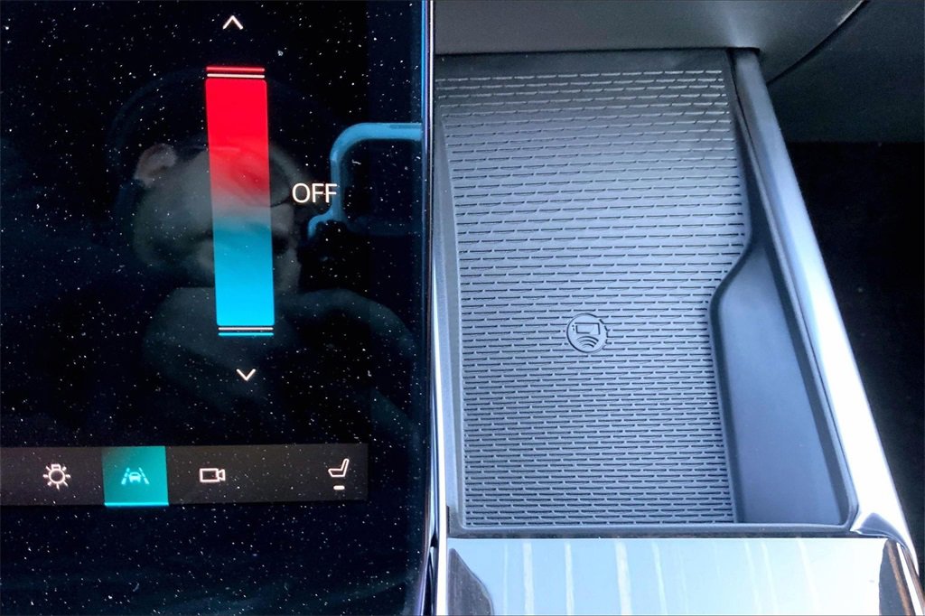 New 2026 Cadillac Escalade Luxury image 28