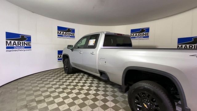 Used 2021 Chevrolet Silverado 3500 LT w/ Remote Start Package AWD/4WD image 8