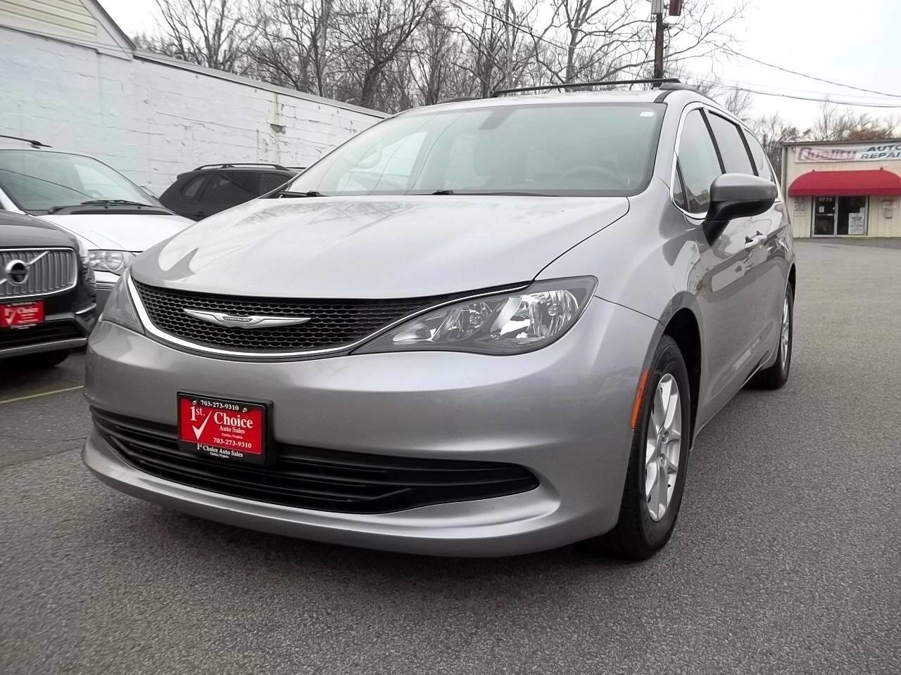 Used 2017 Chrysler Pacifica LX