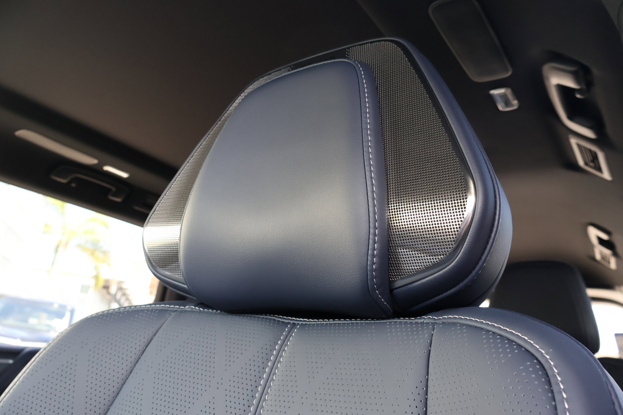 New 2026 INFINITI QX80 4WD image 14