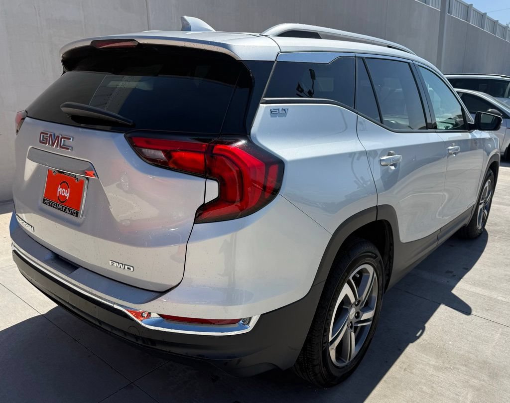 Used 2020 GMC Terrain SLT w/ Preferred Package AWD/4WD image 9