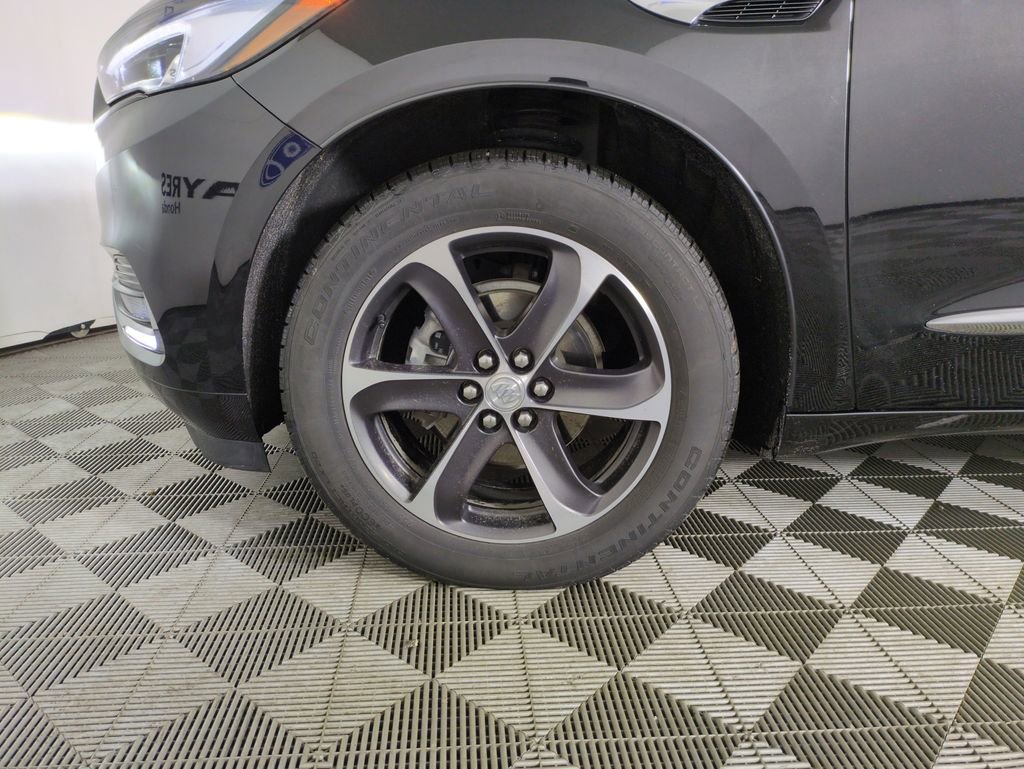 Used 2021 Buick Enclave Essence w/ Sport Touring Edition image 30