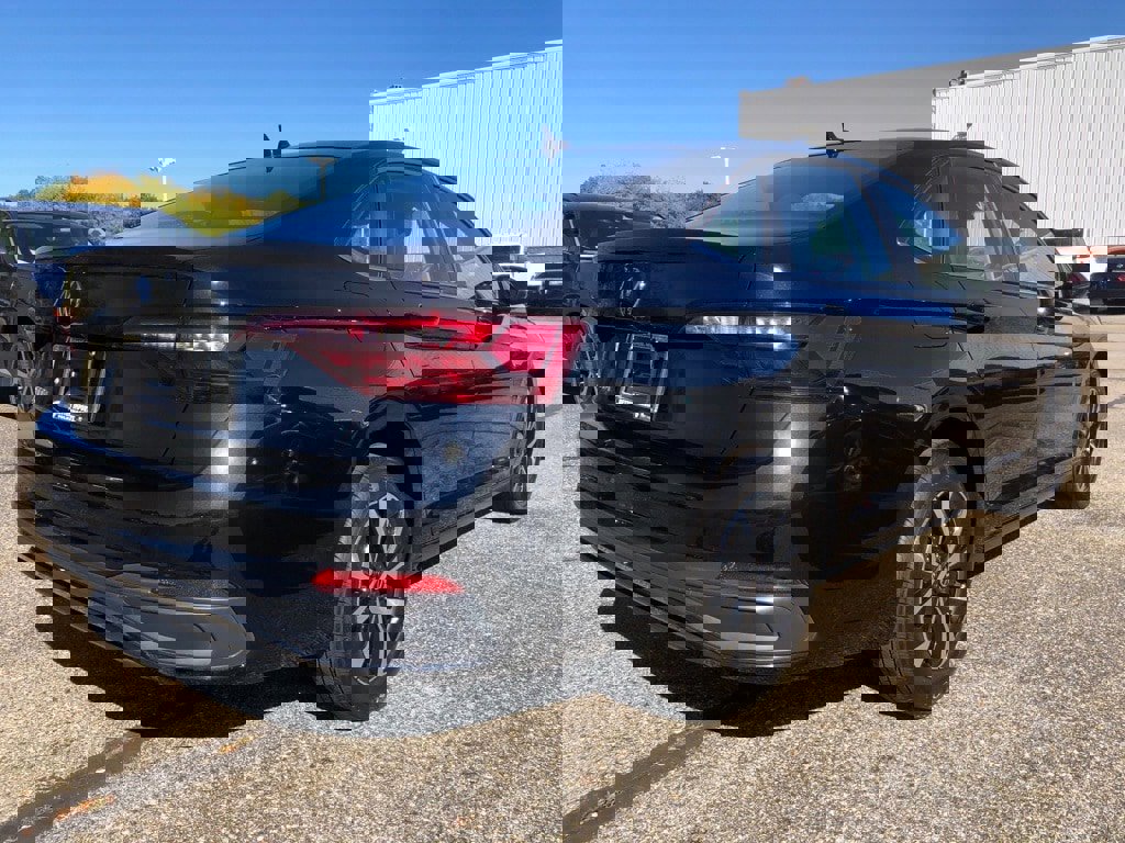 Used 2024 Volkswagen Jetta S image 6