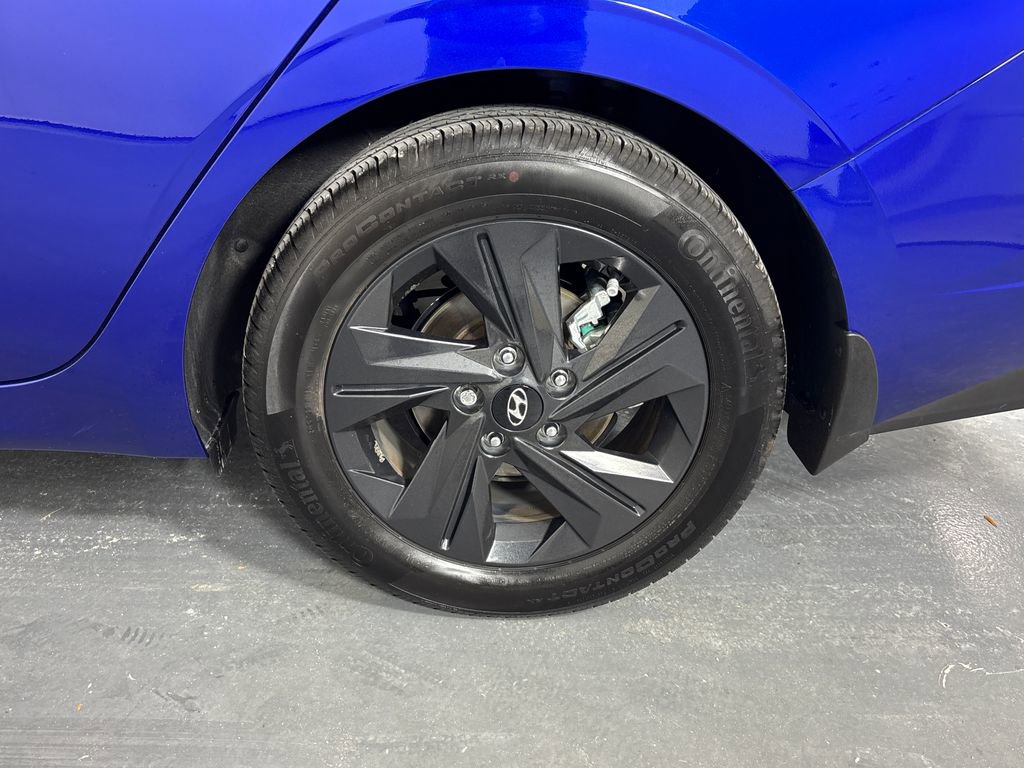 Used 2022 Hyundai Elantra SEL w/ Convenience Package image 32