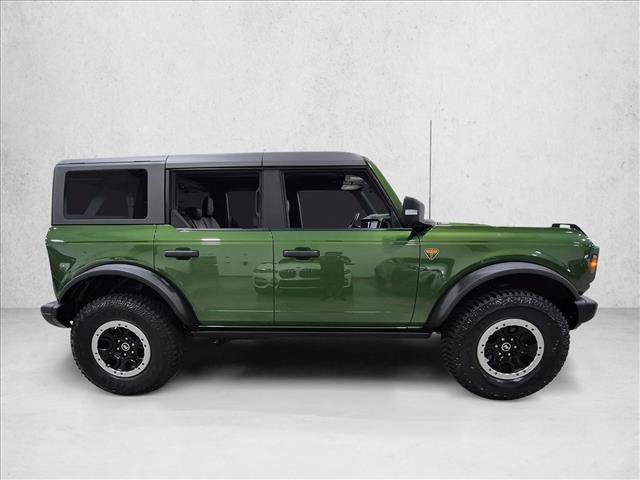 Used 2023 Ford Bronco Badlands w/ Sasquatch Package AWD/4WD image 4