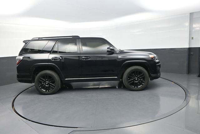 Used 2020 Toyota 4Runner Nightshade AWD/4WD image 38