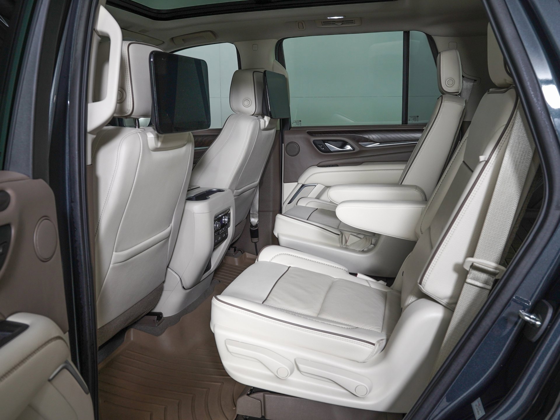 Used 2021 GMC Yukon Denali image 15