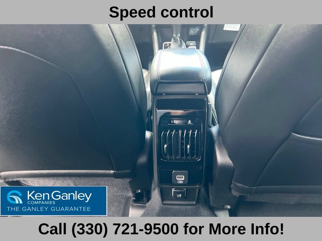 Used 2026 Jeep Compass Latitude AWD/4WD image 40