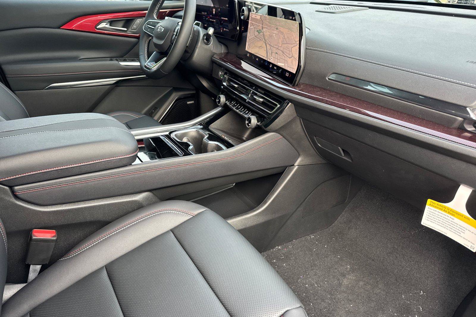 New 2026 Chevrolet Traverse Z71 w/ Enhanced Driving Package AWD/4WD image 21