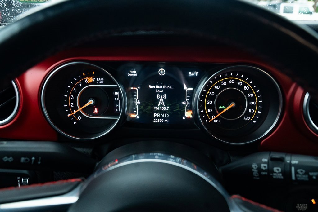 Used 2023 Jeep Wrangler Unlimited Rubicon w/ Cold Weather Group image 13