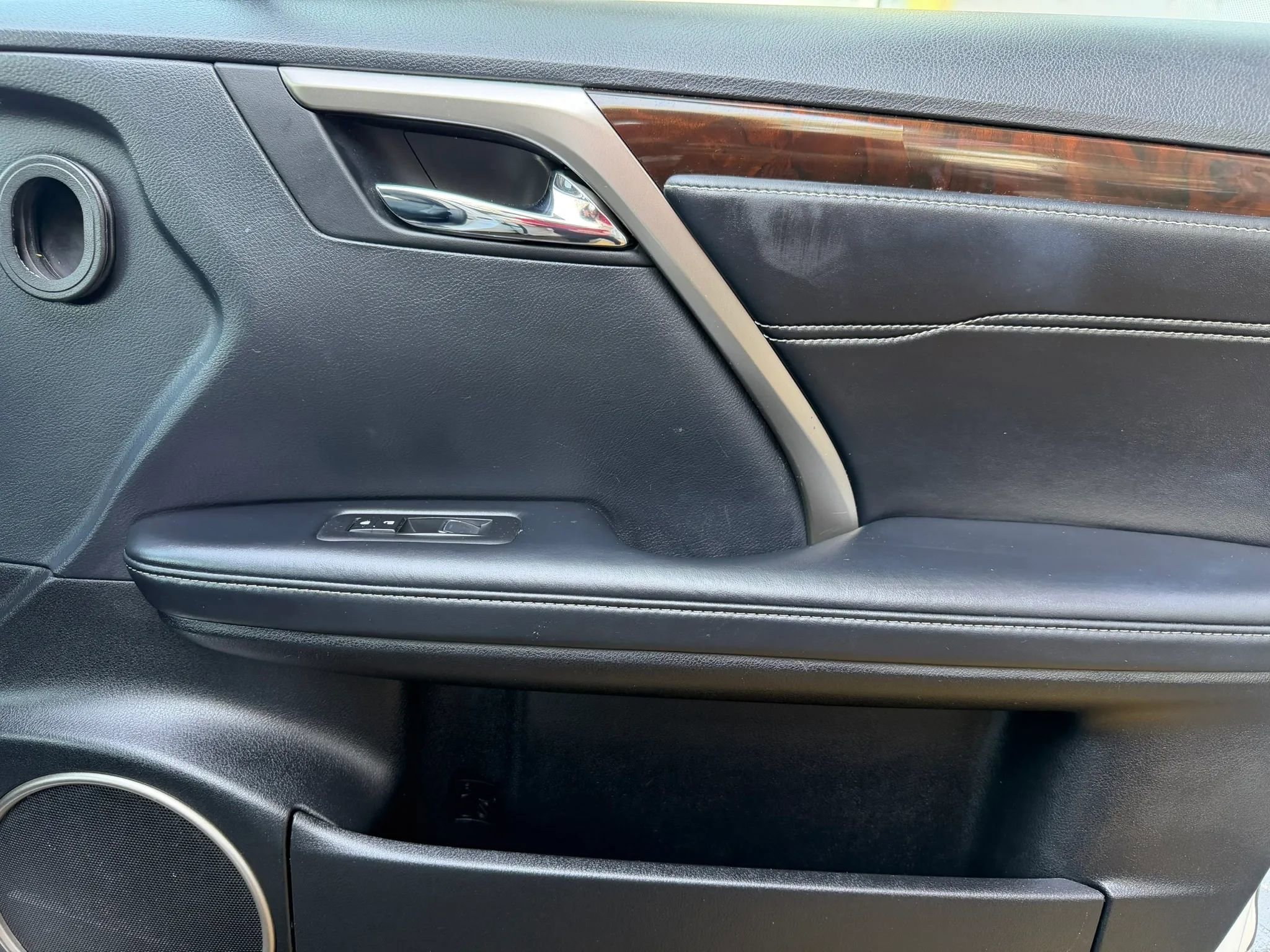 Used 2019 Lexus RX 350 AWD w/ Navigation Package image 15