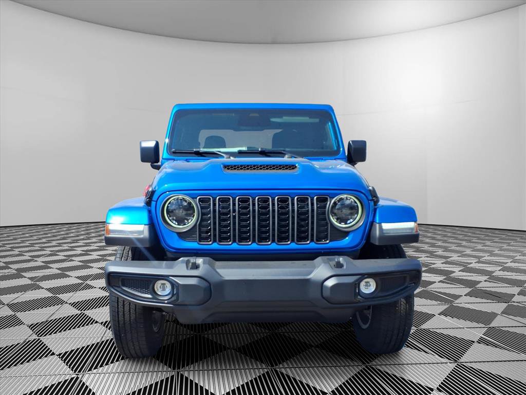 New 2026 Jeep Gladiator Sport AWD/4WD image 2