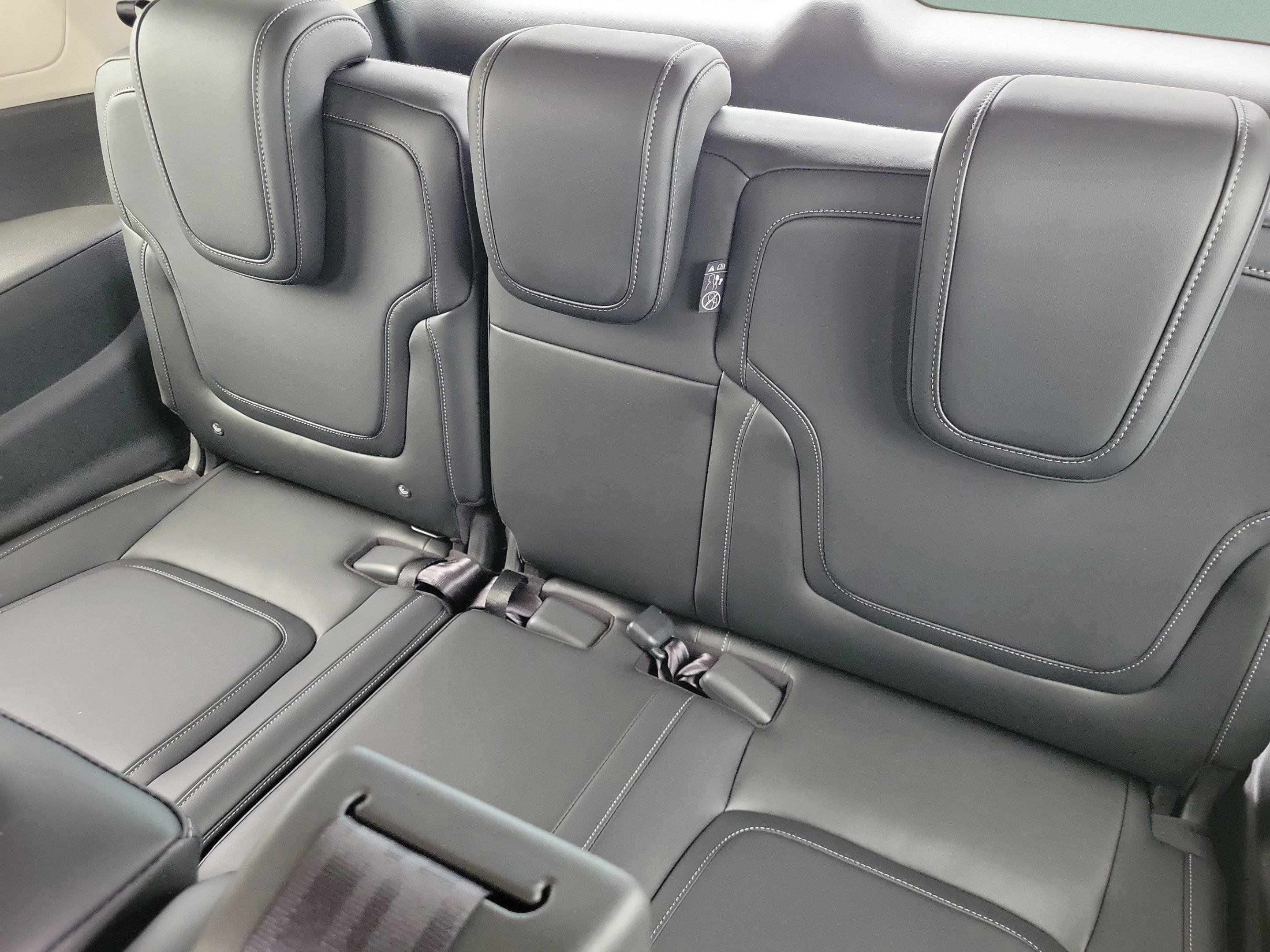 New 2026 Nissan Armada SV RWD image 9