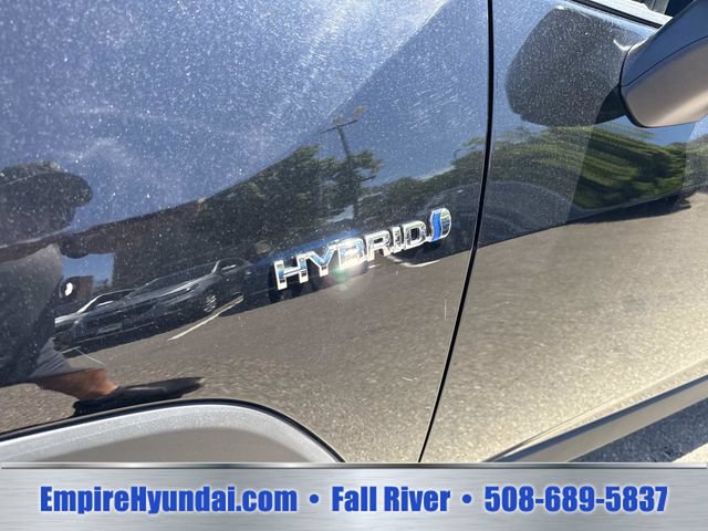 Used 2020 Toyota RAV4 LE AWD/4WD image 13