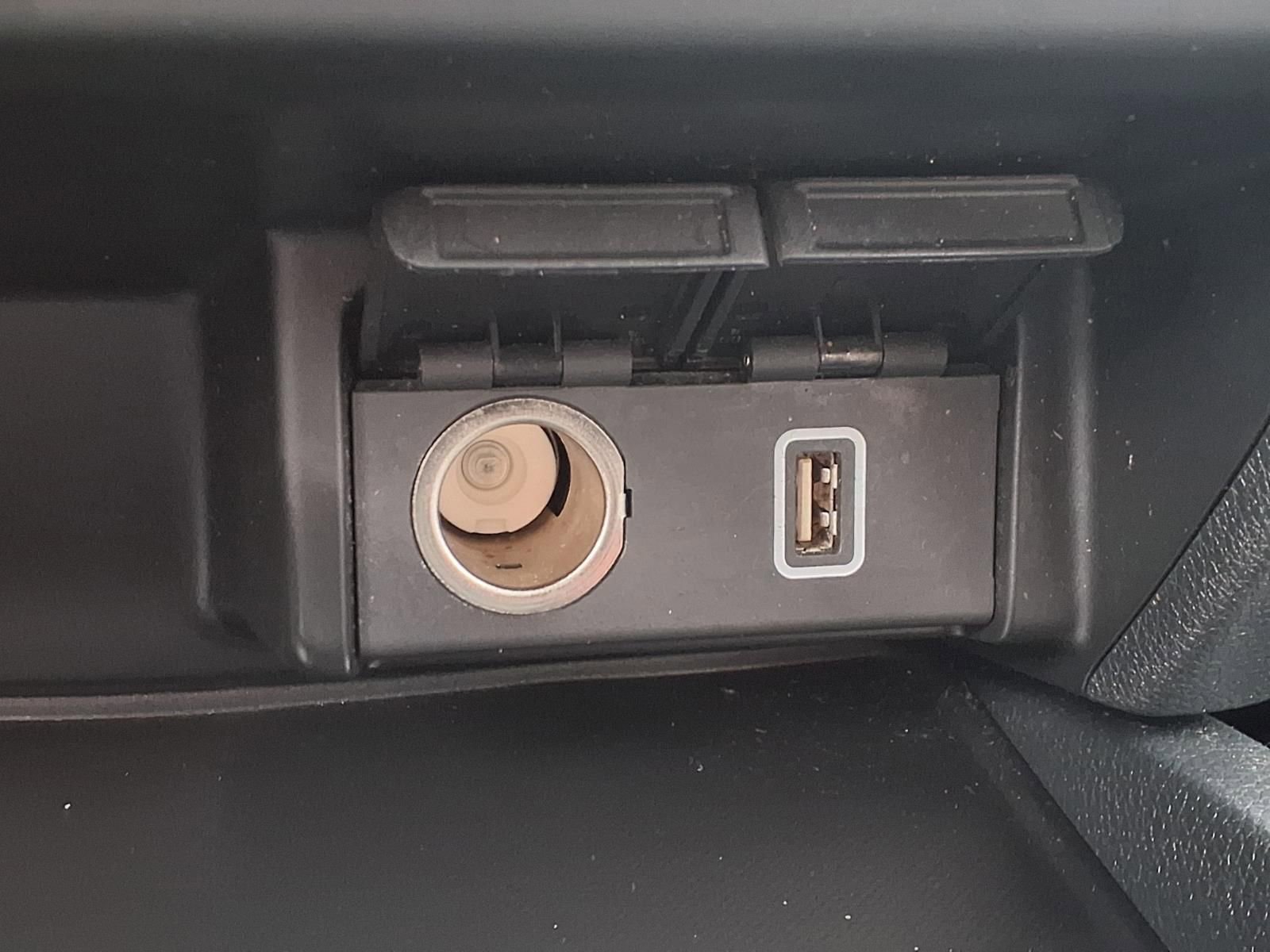 Used 2022 Honda Pilot Touring image 7