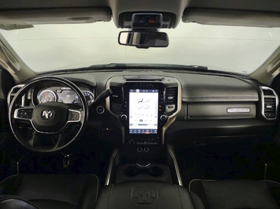 Used 2023 RAM 2500 Laramie AWD/4WD image 16
