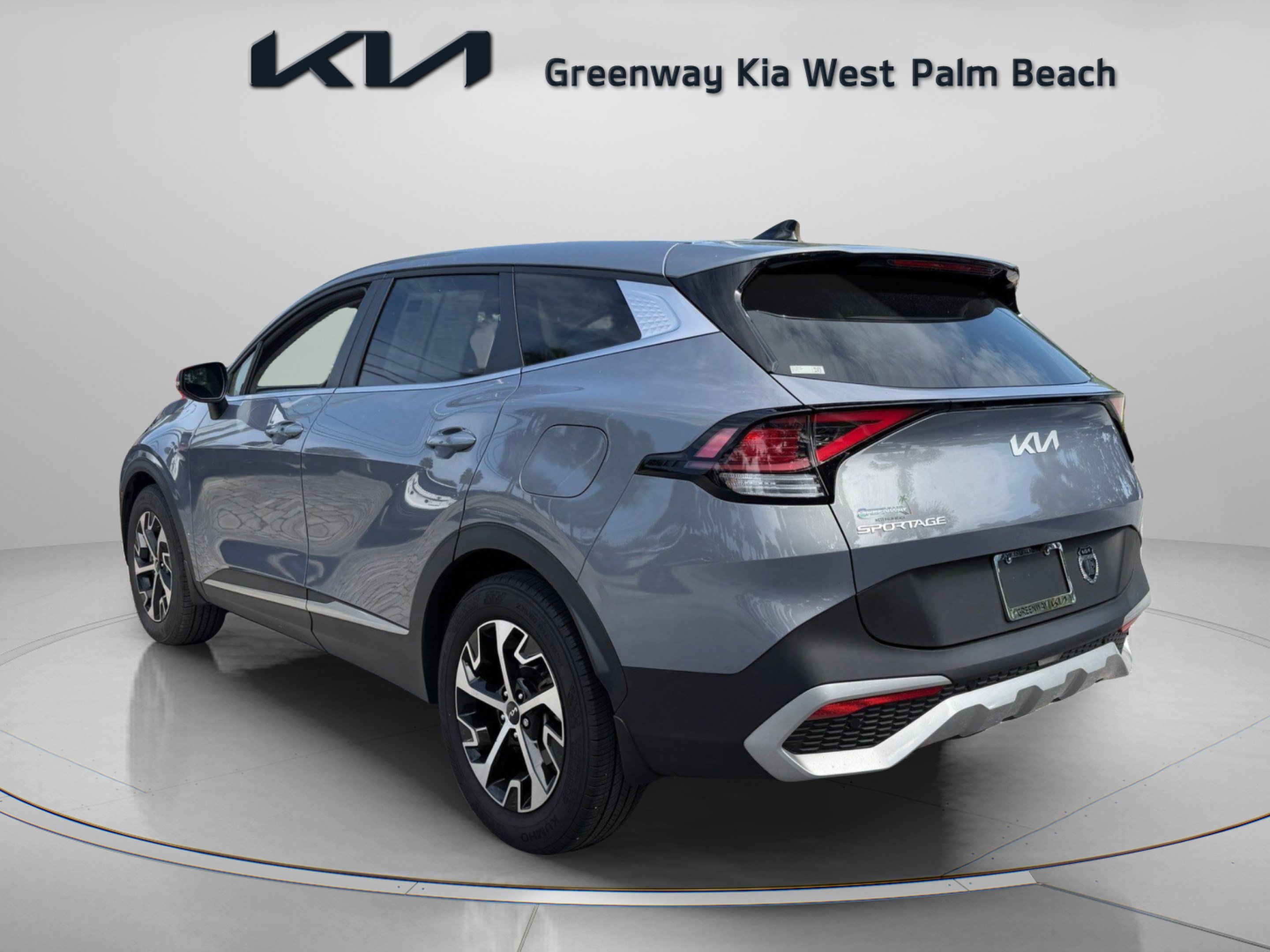 Certified 2023 Kia Sportage EX FWD image 5
