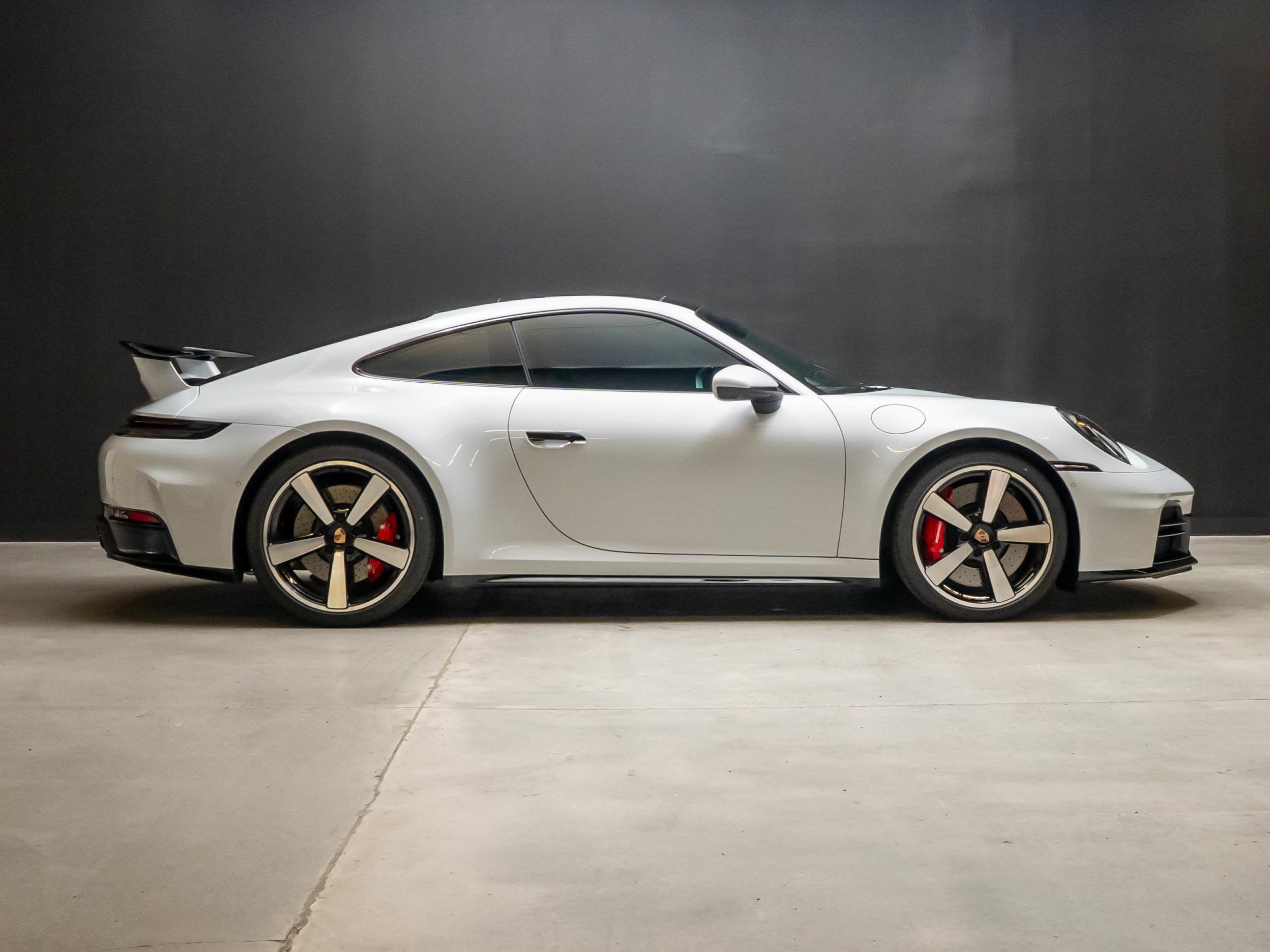 Certified 2026 Porsche 911 Carrera S RWD image 8