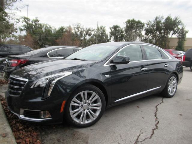 Used 2019 Cadillac XTS Luxury image 2