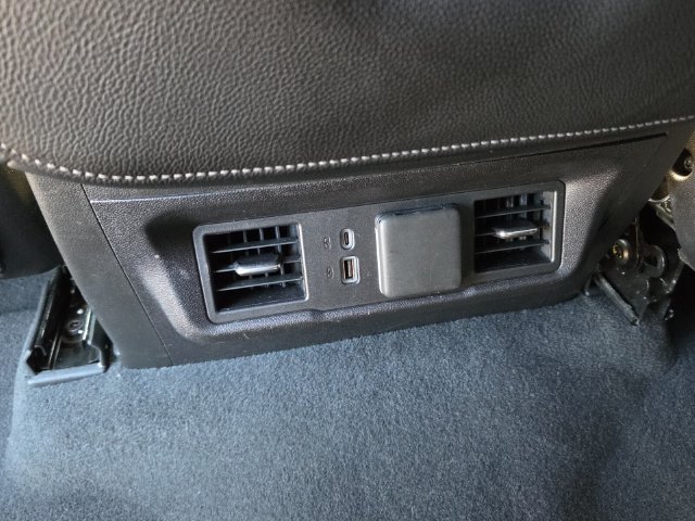 Used 2025 Chevrolet Silverado 2500 LT w/ Convenience Package AWD/4WD image 15