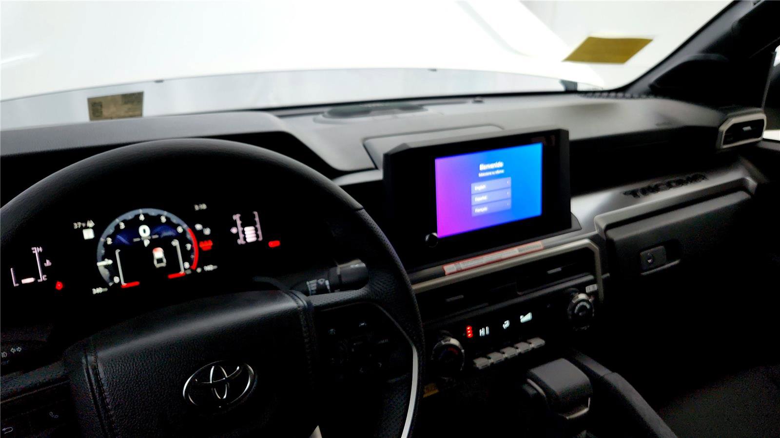 Certified 2025 Toyota Tacoma SR5 image 21