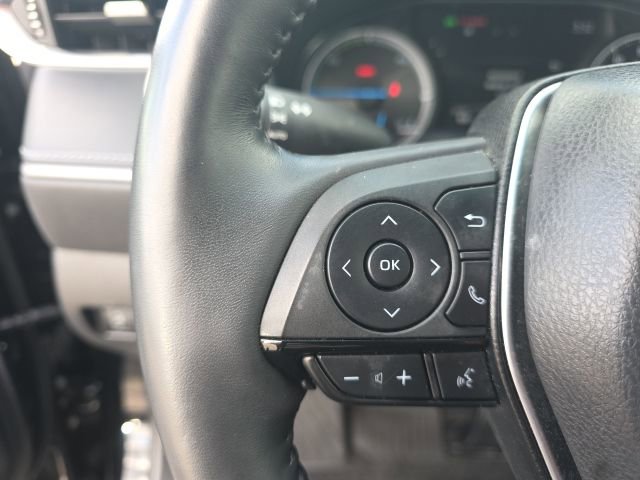 Certified 2021 Toyota Venza XLE w/ Softex Package image 16