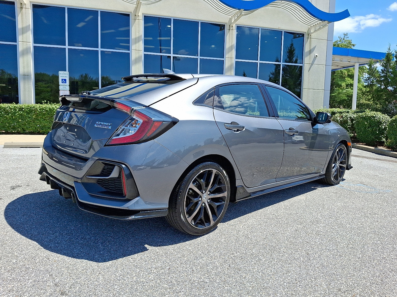 Used 2020 Honda Civic Sport Touring image 6