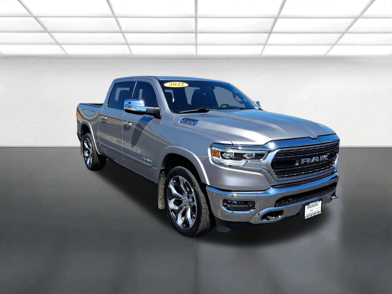 Used 2022 RAM 1500 Limited AWD/4WD image 1