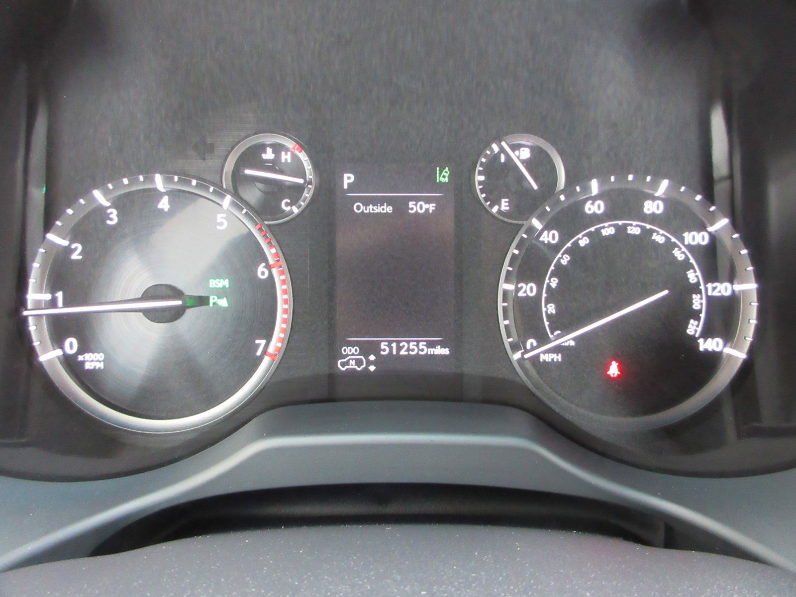 Used 2023 Lexus GX 460 Luxury w/ Sport Design Package AWD/4WD image 37